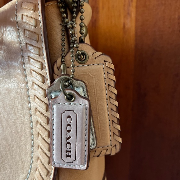 Coach Poppy Whipstitch Leather Hobo Crossbody Bag Saddle Tan 19004 Y2K Boho - Picture 9 of 10